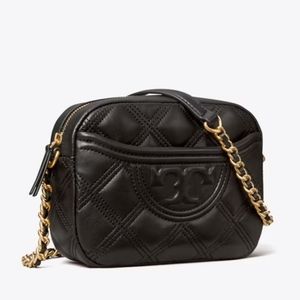 Tory Burch NWT Fleming Soft Camera Bag